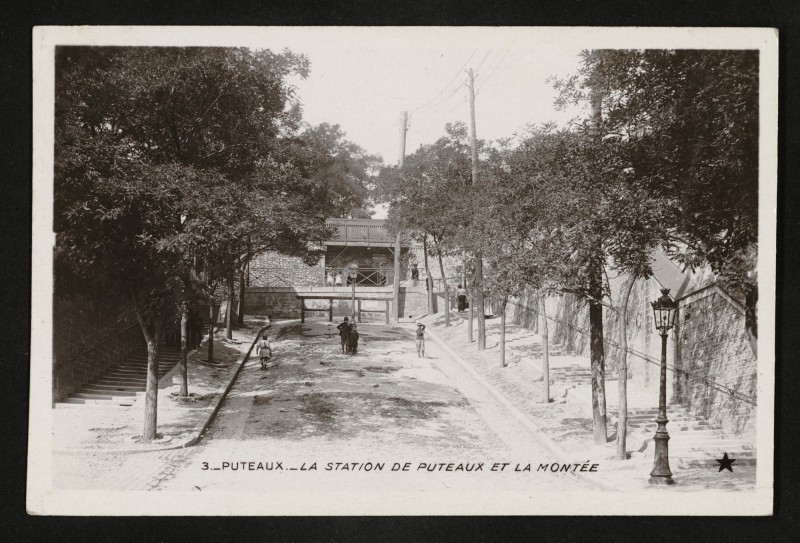Carte postale ancienne La Station de Puteaux et la Montée à Puteaux