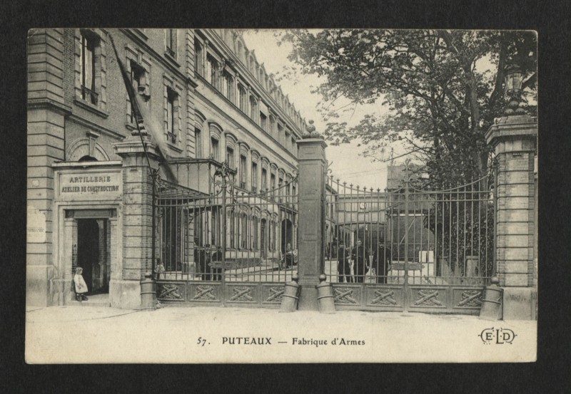 Carte postale ancienne Fabrique d'Armes à Puteaux
