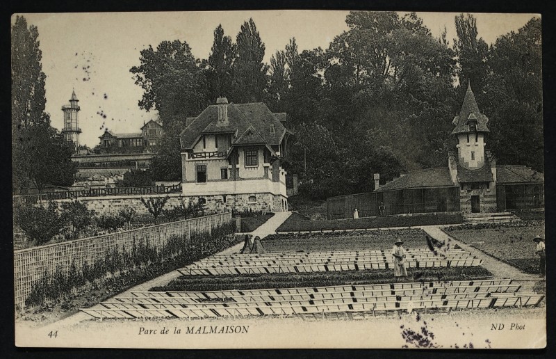 Carte postale ancienne Parc de la Malmaison à Rueil-Malmaison