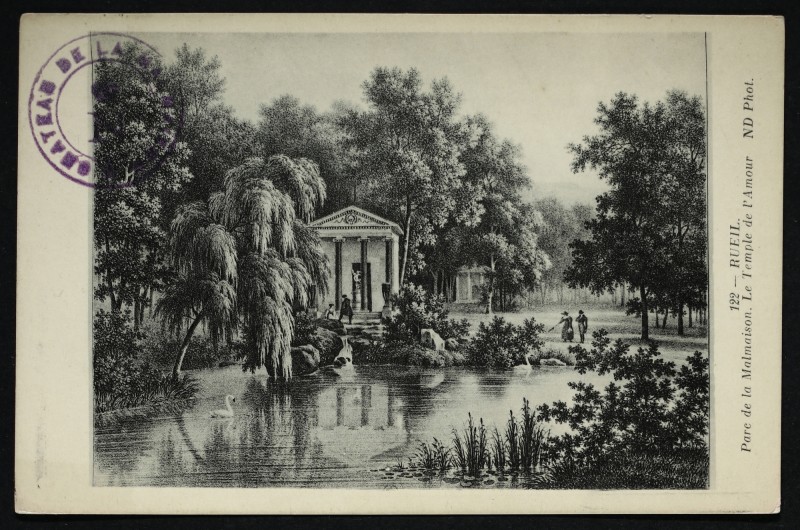 Carte postale ancienne Parc de la Malmaison. Le Temple de l'Amour à Rueil-Malmaison