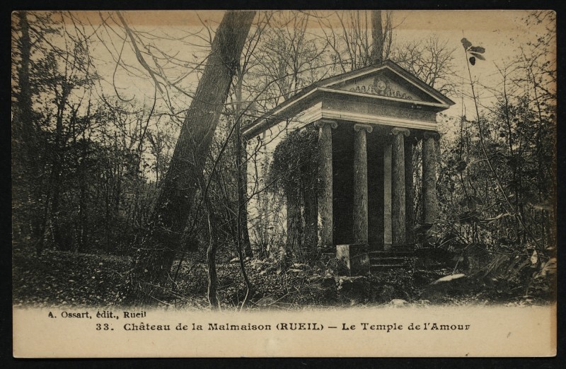 Carte postale ancienne Château de la Malmaison. Le Temple de l'Amour à Rueil-Malmaison