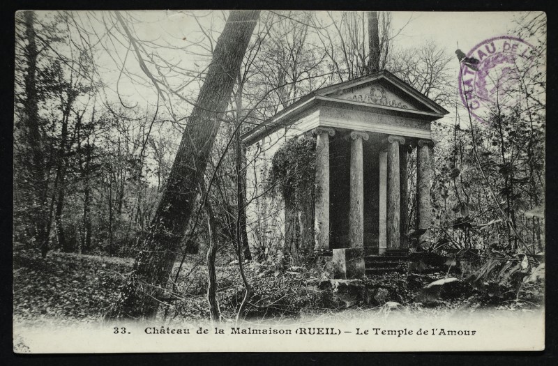 Carte postale ancienne Château de la Malmaison. Le Temple de l'Amour à Rueil-Malmaison
