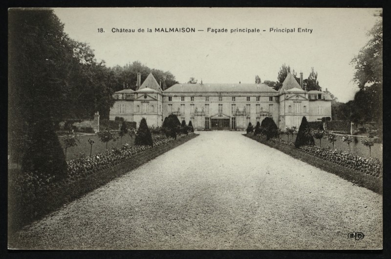 Carte postale ancienne Le Château de la Malmaison - Façade Principale - Principal Entry à Rueil-Malmaison