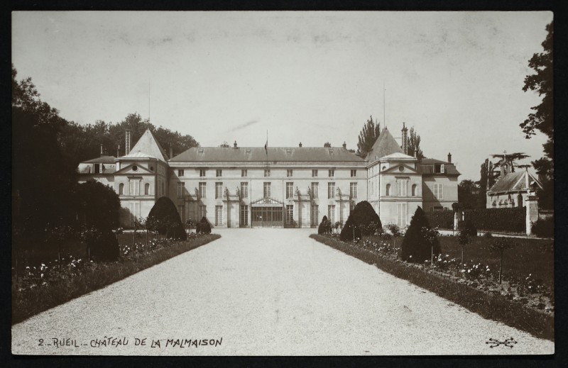 Carte postale ancienne Château de la Malmaison à Rueil-Malmaison