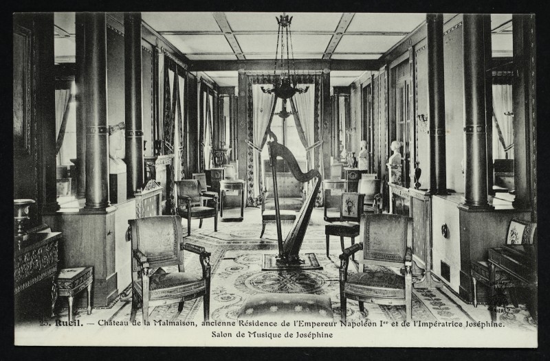 Carte postale ancienne Château de la Malmaison, ancienne Résidence de l'Empereur Napoléon Ier et de l'Impératrice Joséphine - Salon de Musique de Joséphine à Rueil-Malmaison