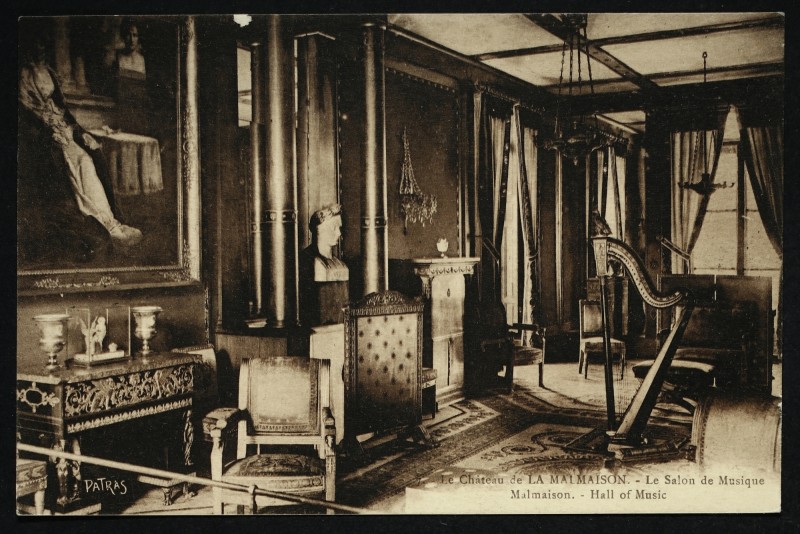 Carte postale ancienne Le Château de la Malmaison - Le salon de Musique ; Malmaison. - Hall of à Rueil-Malmaison