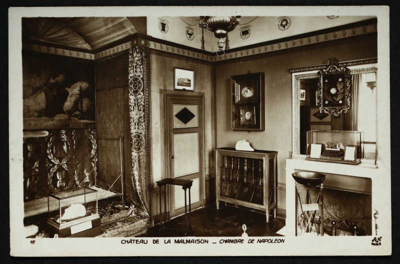 Carte postale ancienne Château de la Malmaison - Chambre de Napoléon à Rueil-Malmaison