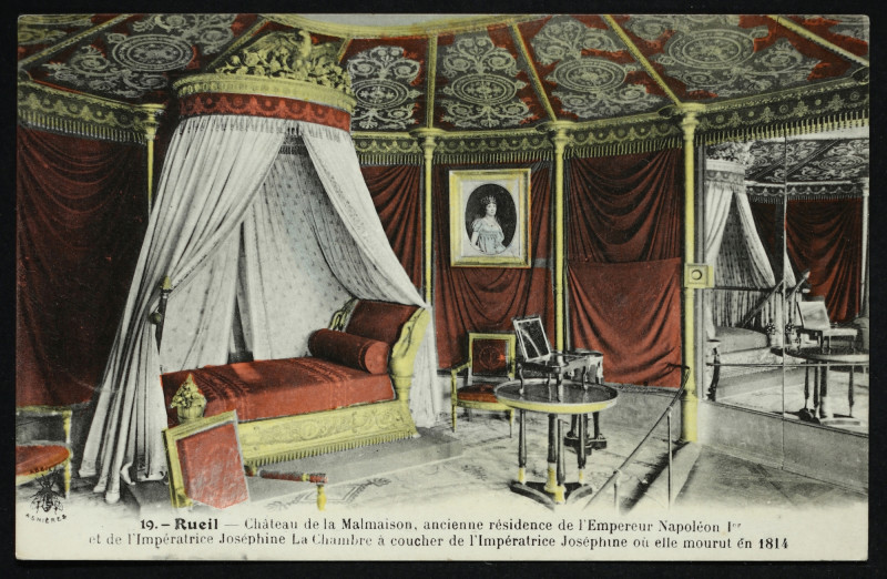 Carte postale ancienne Château de la Malmaison ancienne résidence de l'Empereur Napoléon Ier et de l'Impératrice Joséphine - La Chambre à coucher de l'impératrice Joséphine où elle mourut en 1814 à Rueil-Malmaison