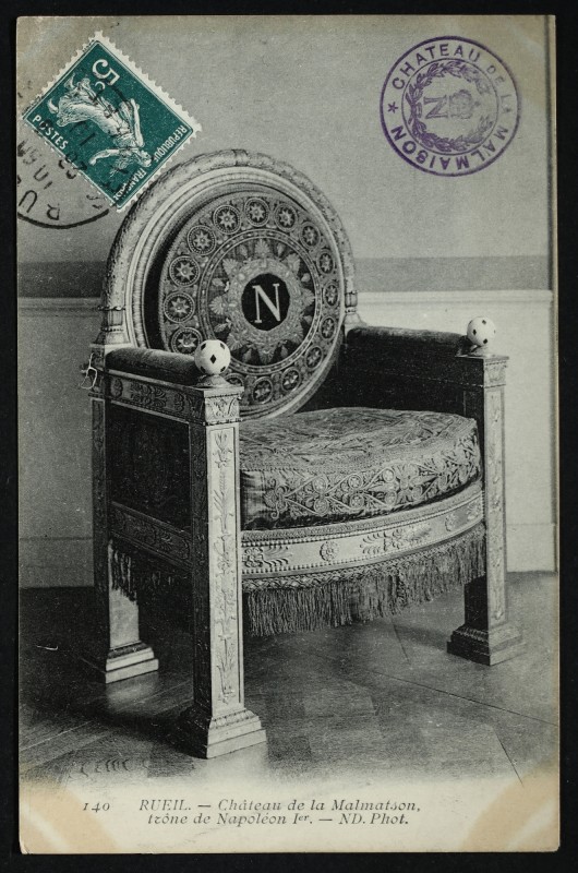 Carte postale ancienne Château de la Malmaison - Trône de Napoléon Ier à Rueil-Malmaison