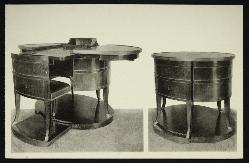 Carte postale ancienne Château de Malmaison - Bureau [de Napoléon Ier] mécanique par Giovanni Socci, ébéniste à Florence à Rueil-Malmaison