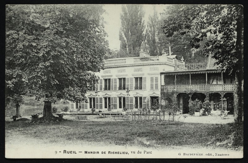 Carte postale ancienne Manoir de Richelieu, vu du Parc à Rueil-Malmaison