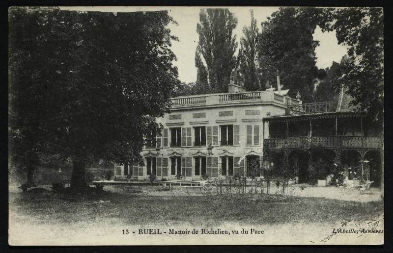 Carte postale ancienne Manoir de Richelieu, vu du Parc à Rueil-Malmaison