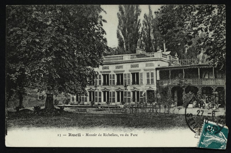 Carte postale ancienne Manoir de Richelieu, vu du Parc à Rueil-Malmaison