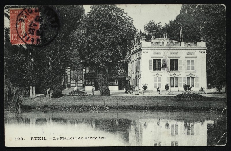 Carte postale ancienne Manoir de Richelieu à Rueil-Malmaison