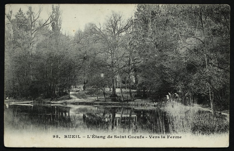 Carte postale ancienne L'Etang de Saint-Cucufa - Vers la Ferme à Rueil-Malmaison
