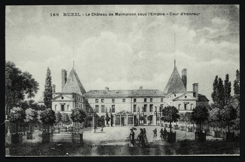 Carte postale ancienne Le Château de Malmaison sous l'Empire - Cour d'honneur à Rueil-Malmaison