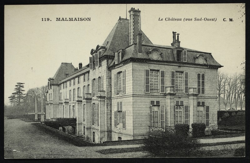 Carte postale ancienne Malmaison - Le Château (vue Sud-Ouest) à Rueil-Malmaison