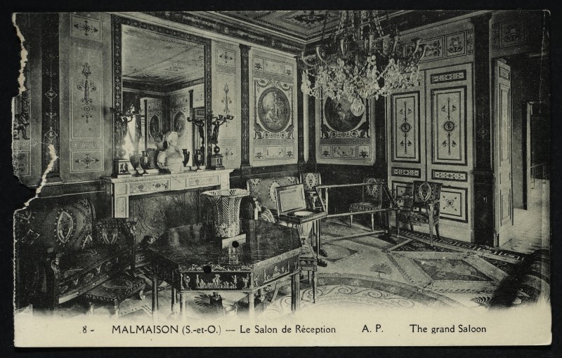 Carte postale ancienne Malmaison (S.-et O.) - Le Salon de Réception ; The grand Saloon à Rueil-Malmaison