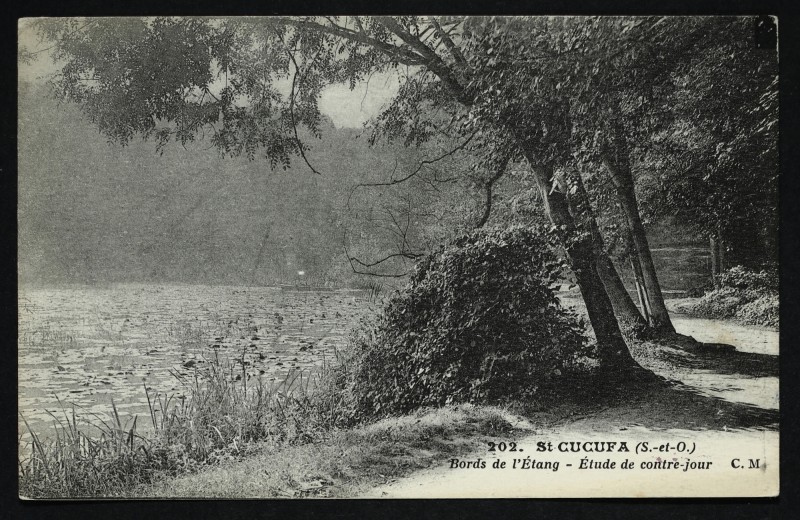 Carte postale ancienne St-Cucufa (S.-et-O.) - Bords de l'Etang - Etude de contre-Jour à Rueil-Malmaison