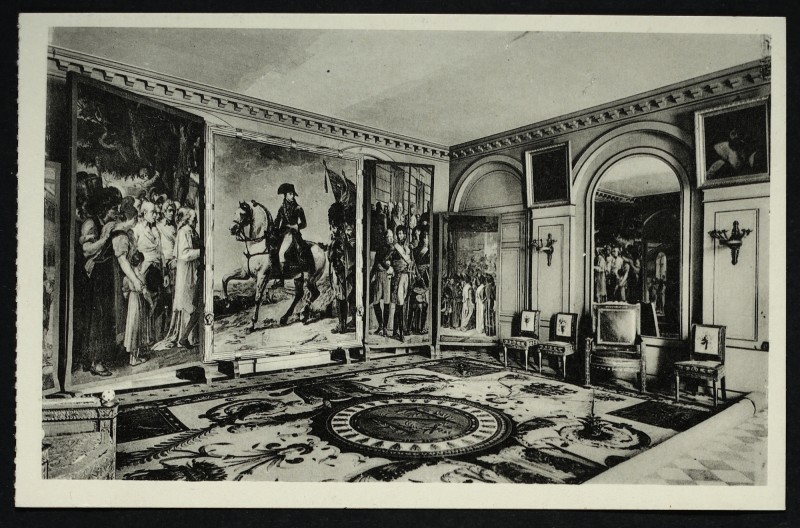 Carte postale ancienne Le Salon des tapisseries à Rueil-Malmaison
