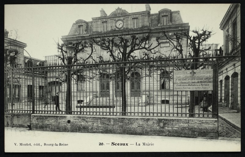 Carte postale ancienne La Mairie à Sceaux