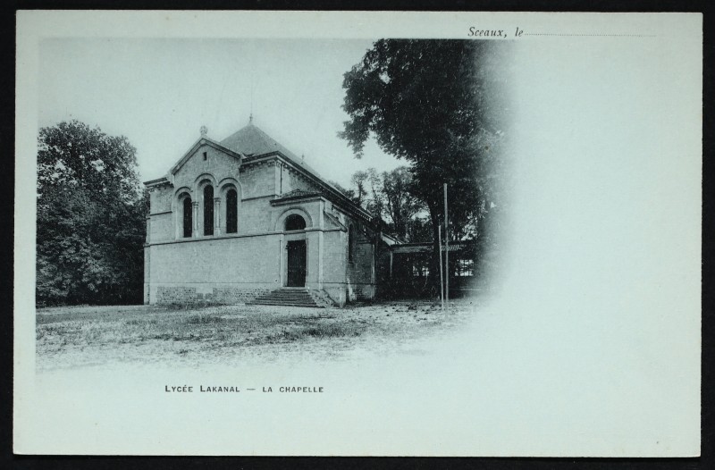 Carte postale ancienne Lycée Lakanal - La chapelle à Sceaux