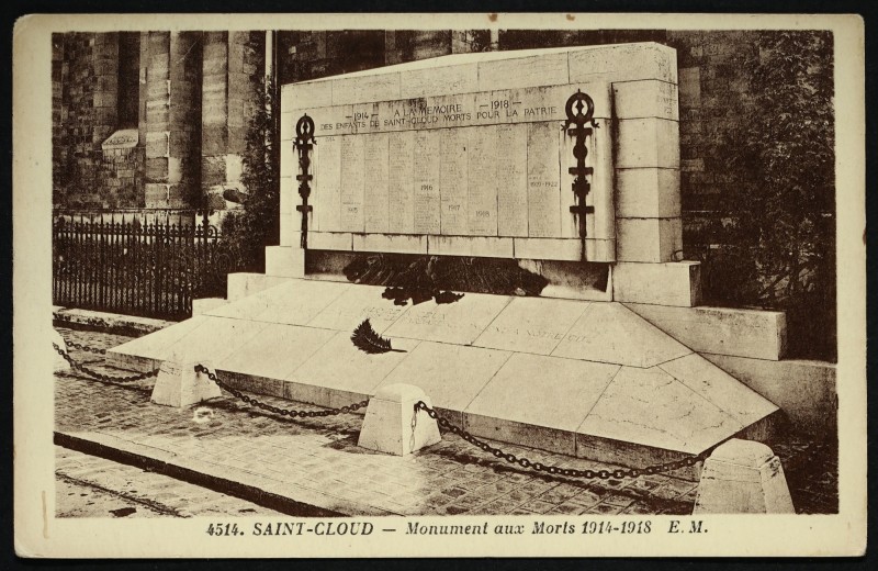 Carte postale ancienne Monument aux Morts 1914-1918 à Saint-Cloud