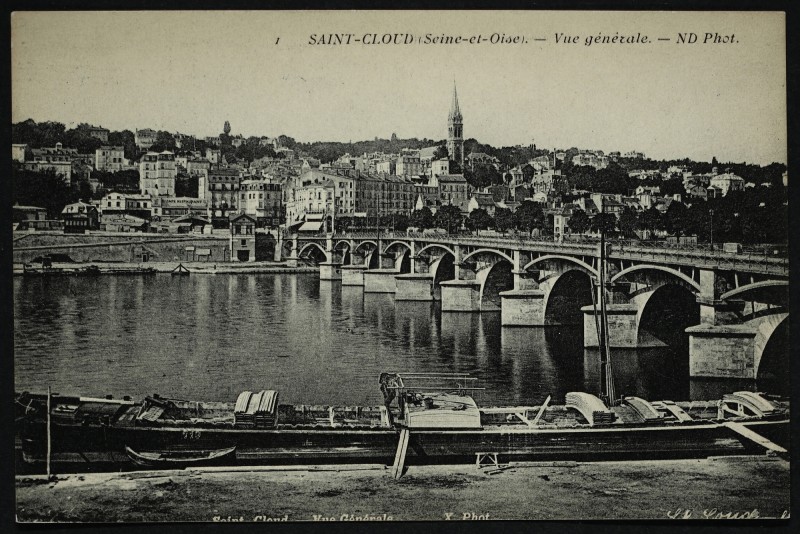 Carte postale ancienne Vue générale à Saint-Cloud