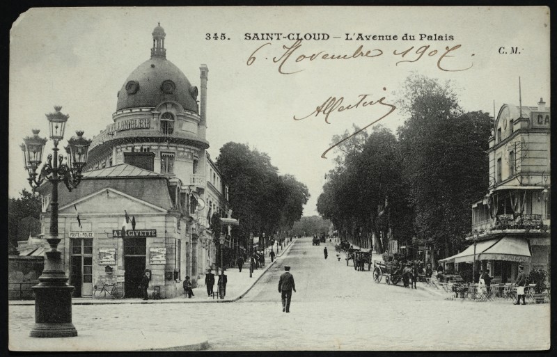 Carte postale ancienne L'Avenue du Palais à Saint-Cloud