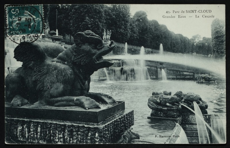 Carte postale ancienne Grandes Eaux - Le Dragon de la Grande cascade à Saint-Cloud