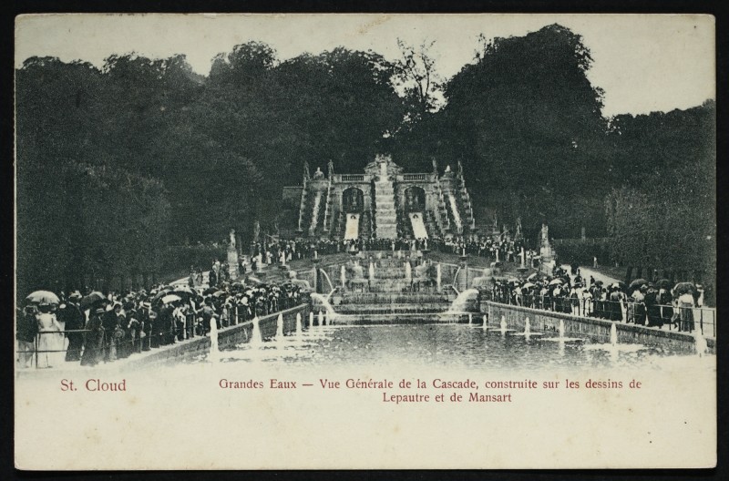 Carte postale ancienne Grandes Eaux - Vue Générale de la Cascade, construite sur les dessins de Lepautre et de Mansard à Saint-Cloud