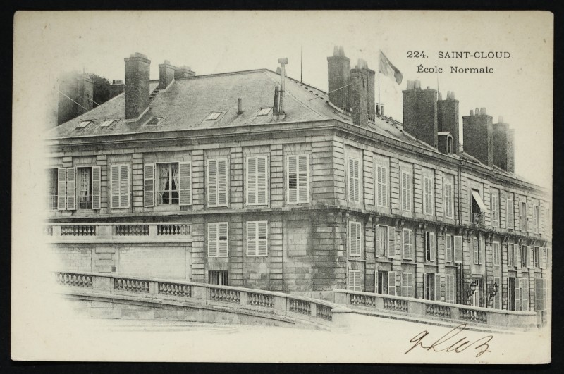 Carte postale ancienne Ecole Normale à Saint-Cloud