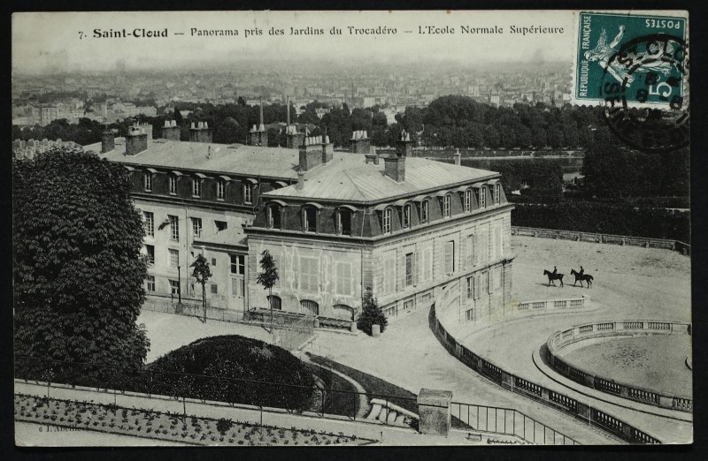 Carte postale ancienne Panorama pris des Jardins du Trocadéro - L'Ecole Normale Supérieure à Saint-Cloud