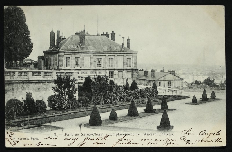 Carte postale ancienne Emplacement de l'Ancien Château à Saint-Cloud