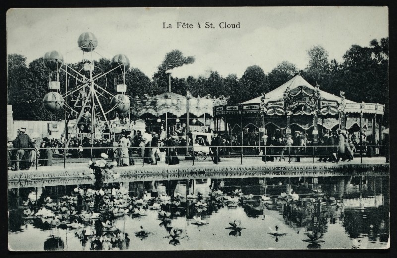 Carte postale ancienne La Fête à St. Cloud à Saint-Cloud