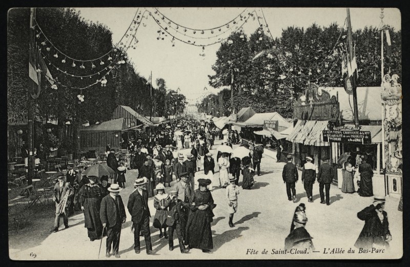 Carte postale ancienne La Fête de Saint-Cloud. - L'Allée du Bas-Parc à Saint-Cloud