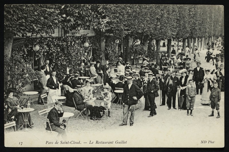 Carte postale ancienne Le Restaurant Guillot à Saint-Cloud