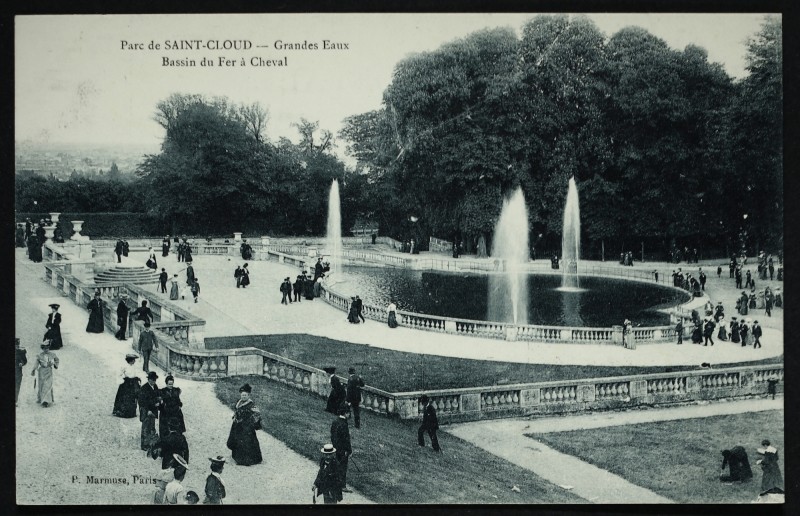 Carte postale ancienne Grandes Eaux - Bassin du Fer à Cheval à Saint-Cloud