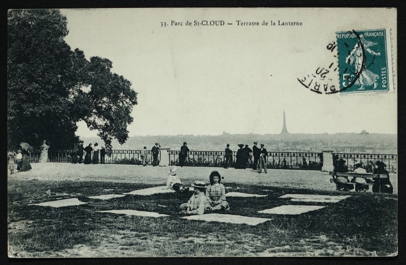 Carte postale ancienne Terrasse de la Lanterne à Saint-Cloud