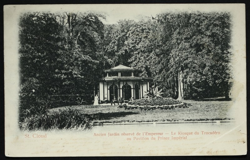 Carte postale ancienne Ancien Jardin réservé de l'Empereur - Le Kiosque du Trocadéro ou Pavillon du Prince Impérial à Saint-Cloud