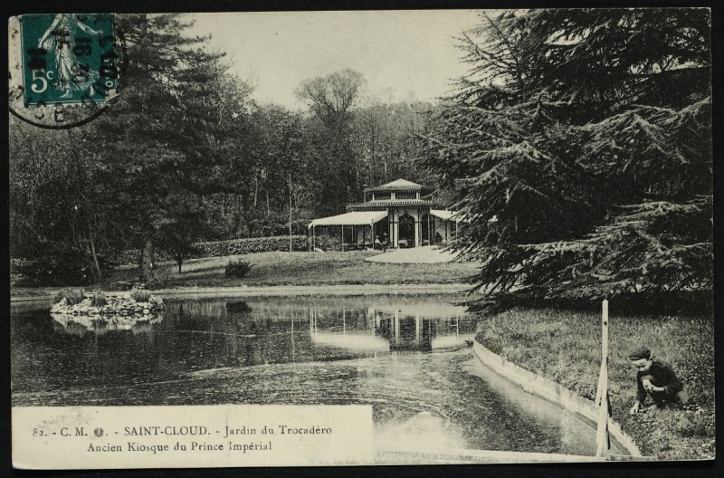 Carte postale ancienne Jardin du Trocadéro - Ancien Kiosque du Prince Impérial à Saint-Cloud
