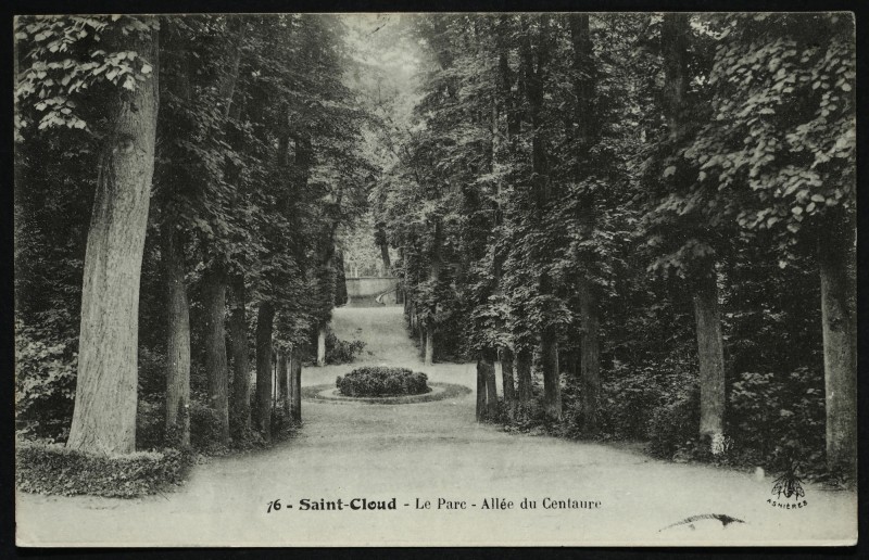 Carte postale ancienne Allée du Centaure à Saint-Cloud