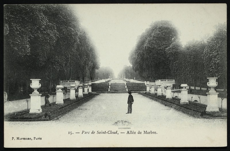 Carte postale ancienne Allée de Marnes à Saint-Cloud