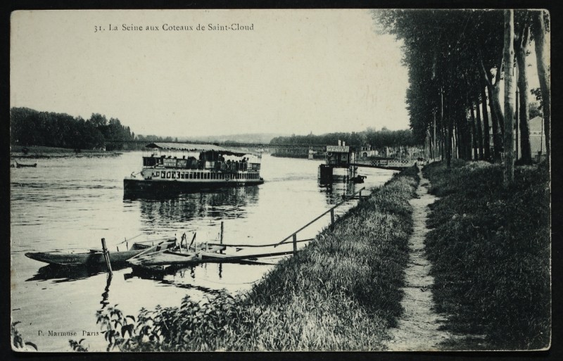 Carte postale ancienne La Seine aux Coteaux de Saint-Cloud à Saint-Cloud