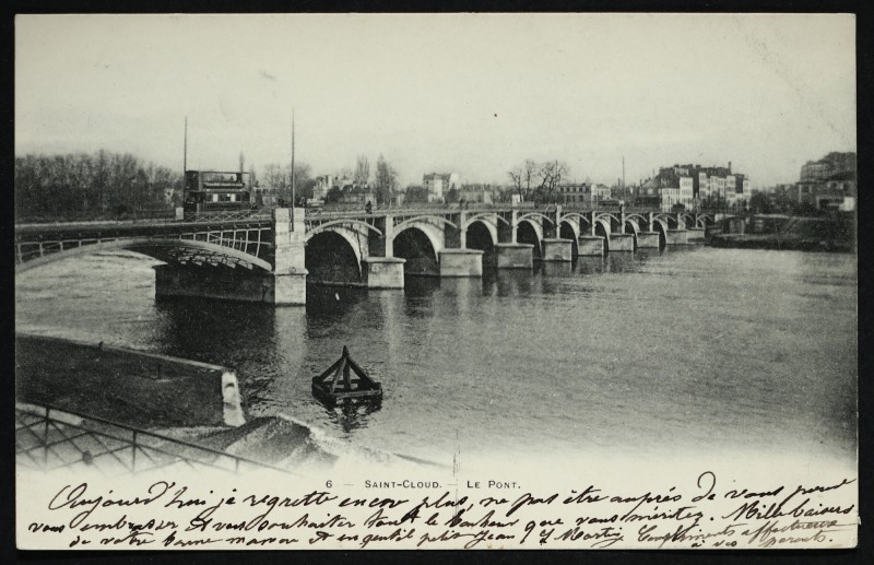 Carte postale ancienne Le Pont à Saint-Cloud