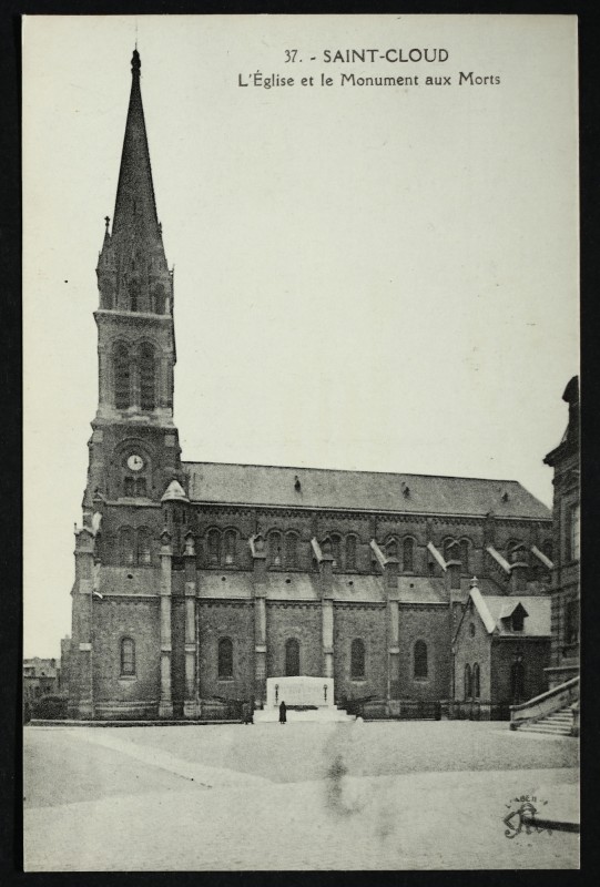Carte postale ancienne L'Eglise et le Monument aux Morts à Saint-Cloud