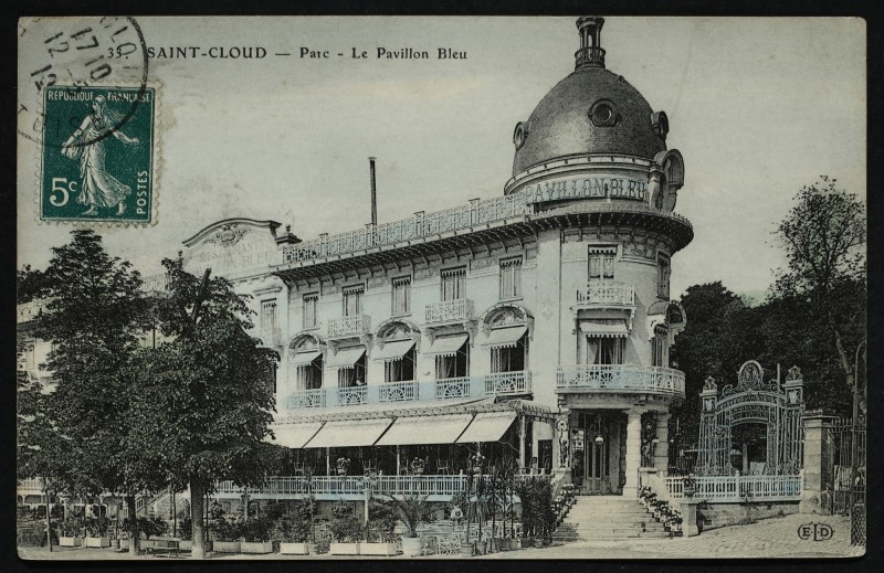 Carte postale ancienne Parc - Le Pavillon Bleu à Saint-Cloud