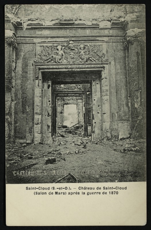 Carte postale ancienne Château de Saint-Cloud (Salon de Mars) après la guerre de 1870 à Saint-Cloud