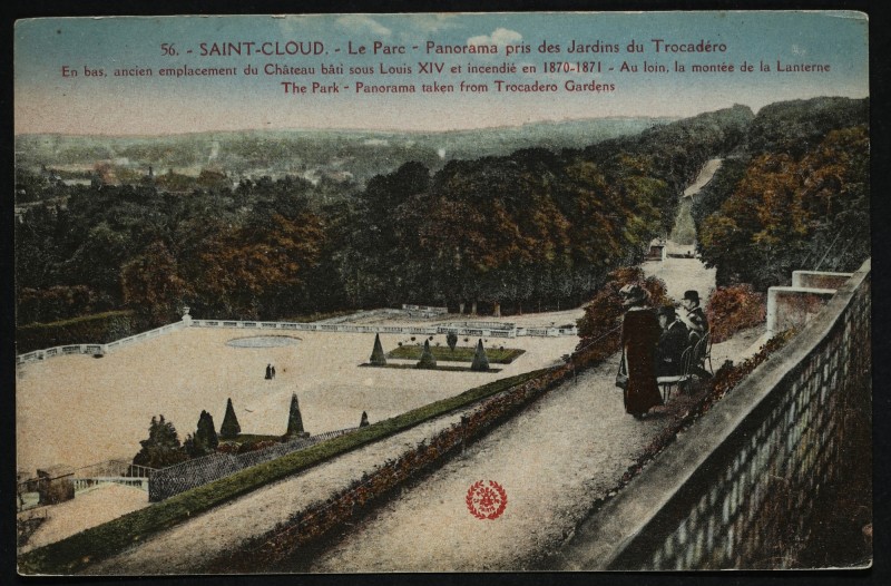 Carte postale ancienne Le Parc - Panorama pris des Jardins du Trocadéro, en bas ancien emplacement du Château sous Louis Xiv et incendié en 1970-1871. Au loin, la montée de la lanterne à Saint-Cloud