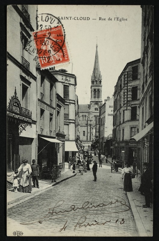 Carte postale ancienne Rue de l'Eglise à Saint-Cloud